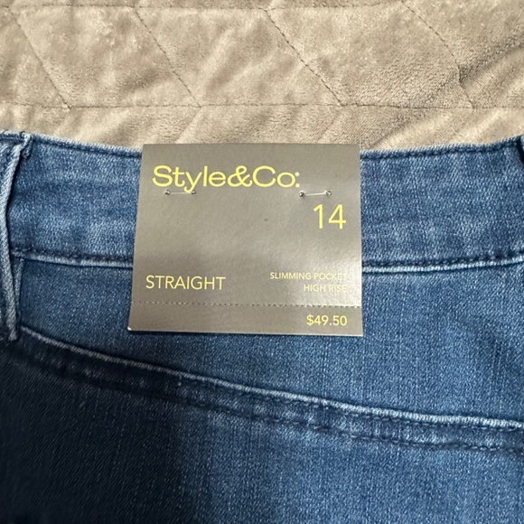 Style & Co Jeans Dip Dye at botton Size 14 New with tags - Picture 3 of 5
